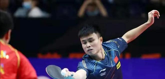 赛后球员握 赛后球员握