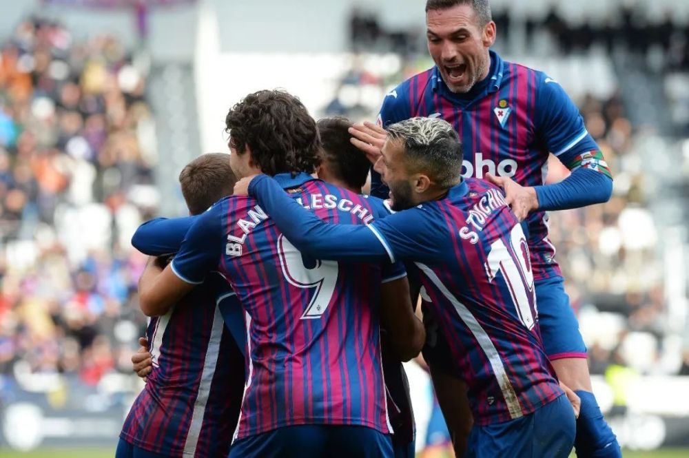 取与中超同 取与中超同